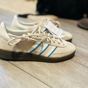 adidas Handball Spezial Cream Size 6.5 Men/7.5 Women Shoes